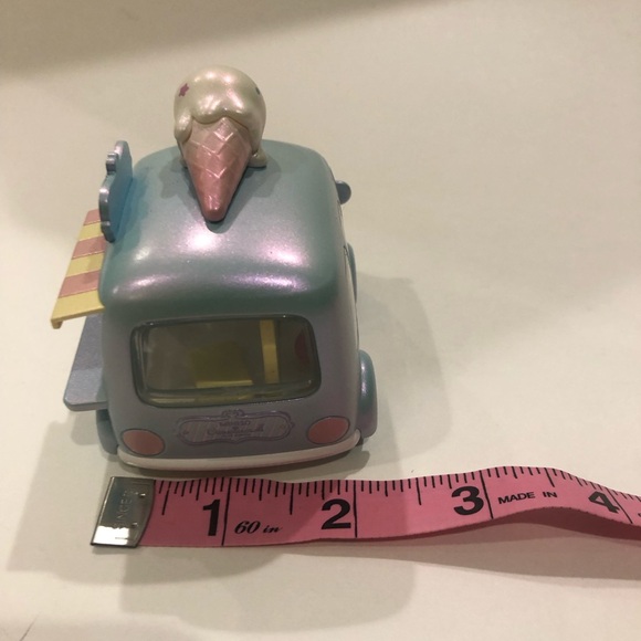 Sanrio Cinnamaroll Ice Cream Truck - Picture 8 of 8